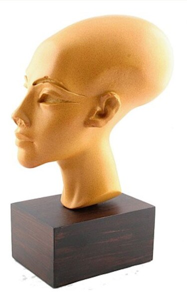 Portrait of an Egyptian Amarna princess contemporary beauty ideals